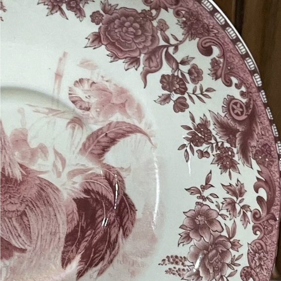 William James Farm Yard - Red by Jay Import - Picture 11 of 16